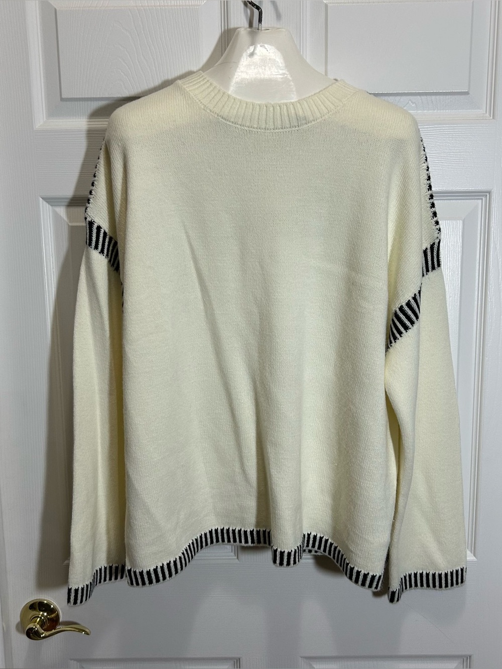 DOKOTOO Cream Heavy Knit Crew Neck Sweater